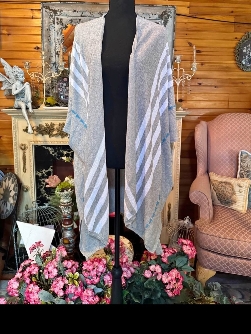 Lightweight Gray Striped Open Front Shawl NWT Retail 198